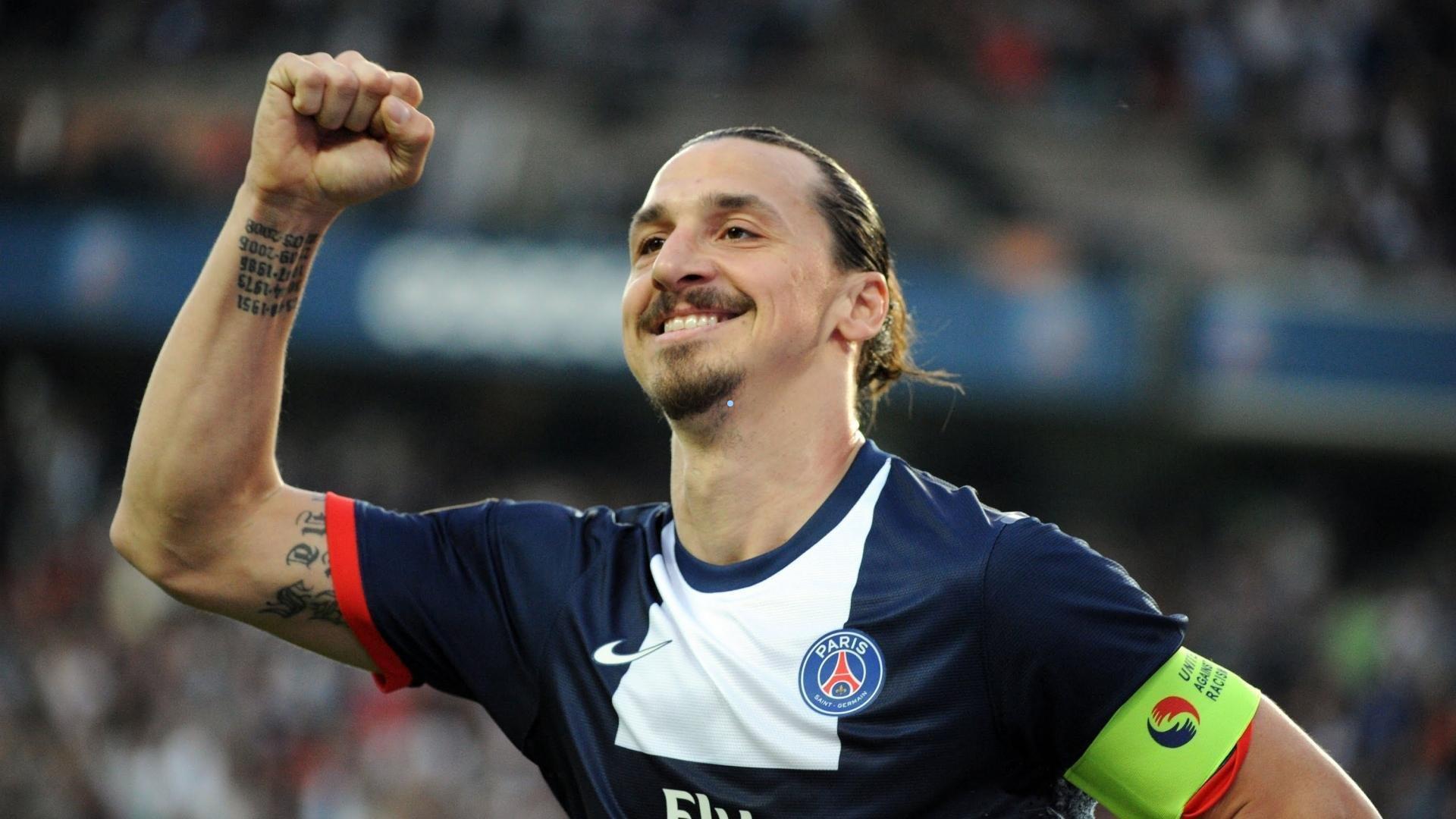 梅西率阿根廷队夺得世界杯冠军，足球传奇再添新章